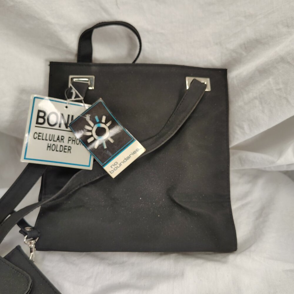 No Boundaries, bag with cellphone holder, black, 9.5" x 8" x 3.5" - Picture 6 of 11